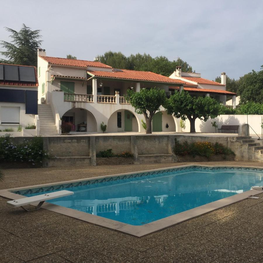Sur Les Pas De Pagnol Bed & Breakfast Aubagne Dış mekan fotoğraf