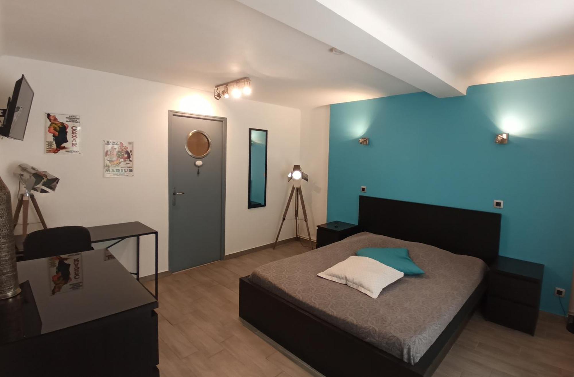 Sur Les Pas De Pagnol Bed & Breakfast Aubagne Dış mekan fotoğraf