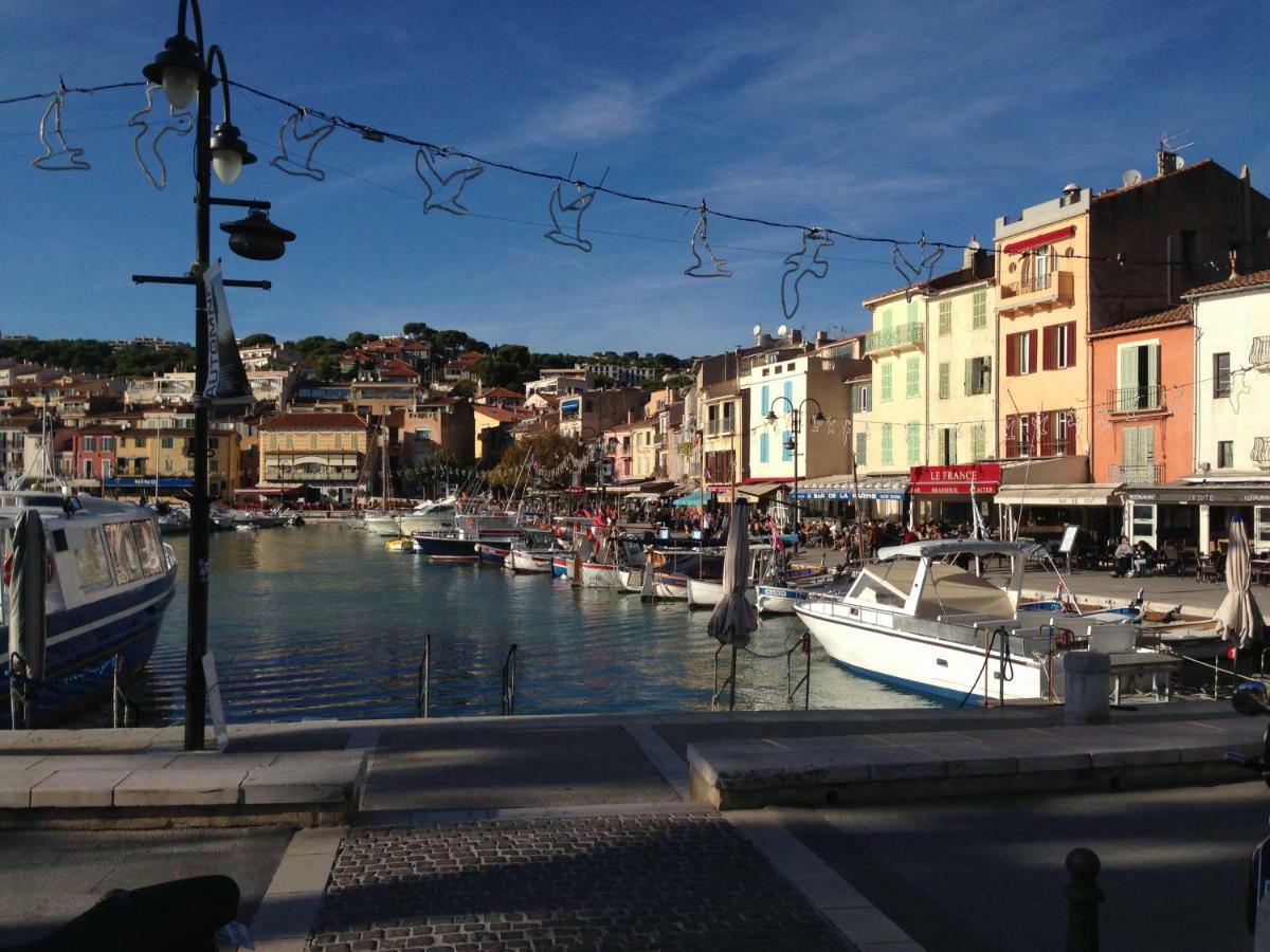 Sur Les Pas De Pagnol Bed & Breakfast Aubagne Dış mekan fotoğraf